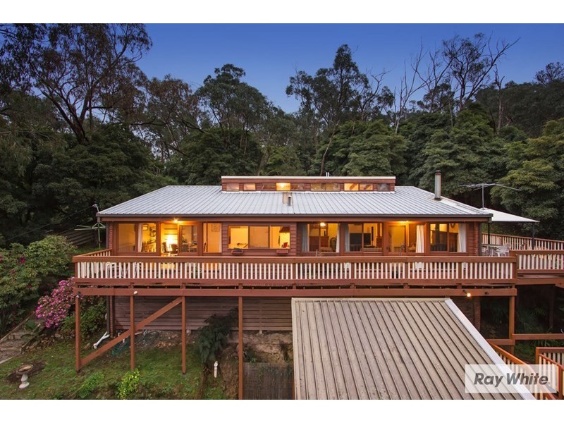 104 CHARLES Road, Lilydale VIC 3140