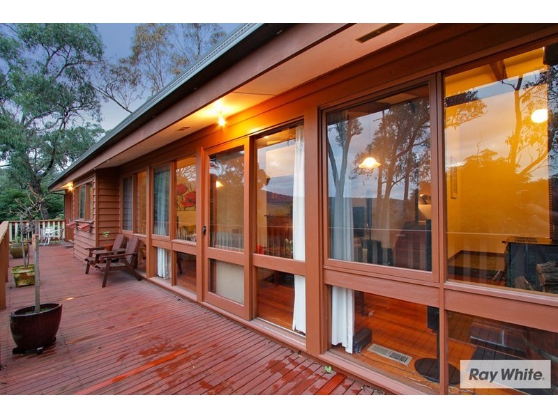 104 CHARLES Road, Lilydale VIC 3140