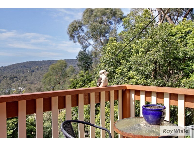 104 CHARLES Road, Lilydale VIC 3140