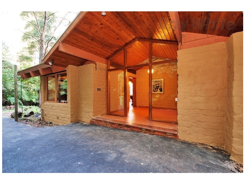 52 JEEVES Avenue, Kalorama VIC 3766