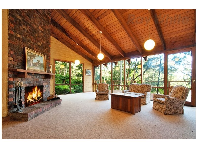 52 JEEVES Avenue, Kalorama VIC 3766