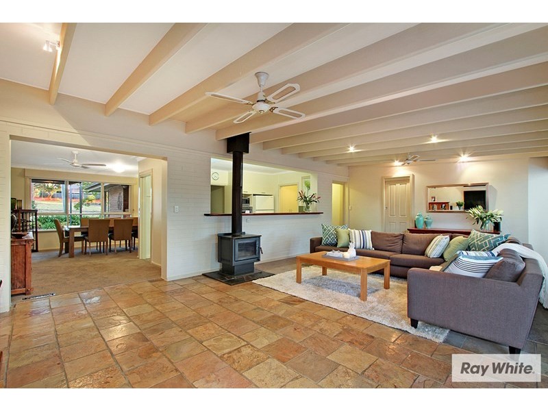 29 MIDDLEFIELD Drive, Blackburn North VIC 3130