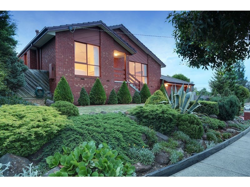 20 Rosemary Avenue, Croydon Hills VIC 3136