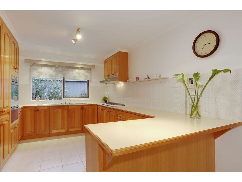 20 Rosemary Avenue, Croydon Hills VIC 3136