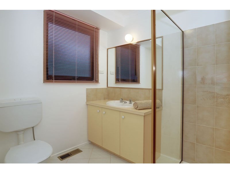 20 Rosemary Avenue, Croydon Hills VIC 3136