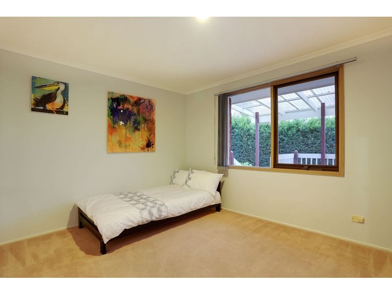 20 Rosemary Avenue, Croydon Hills VIC 3136