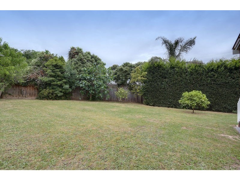 20 Rosemary Avenue, Croydon Hills VIC 3136