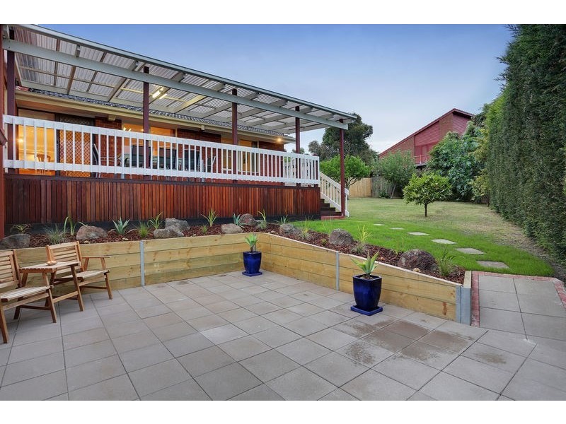 20 Rosemary Avenue, Croydon Hills VIC 3136