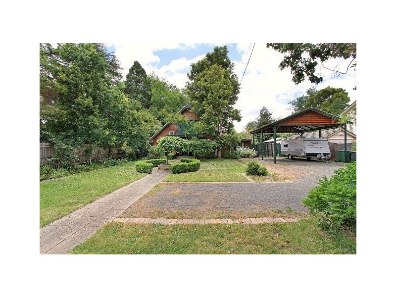 387 MT DANDENONG Road, Croydon VIC 3136