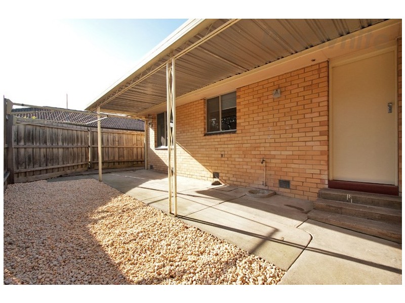 7 CAROLANNE Court, Mooroolbark VIC 3138