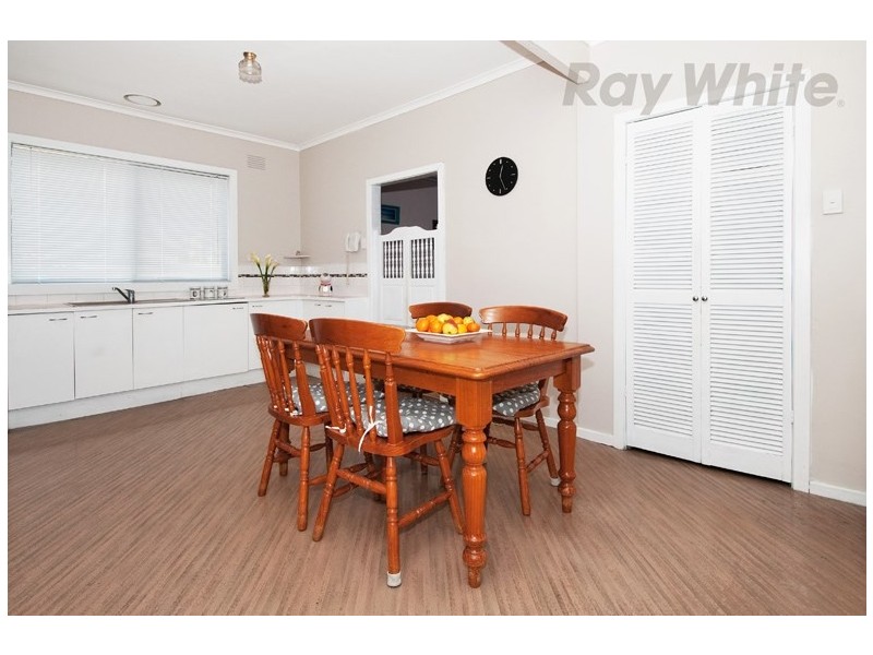 12 Kalinda Road, Croydon VIC 3136