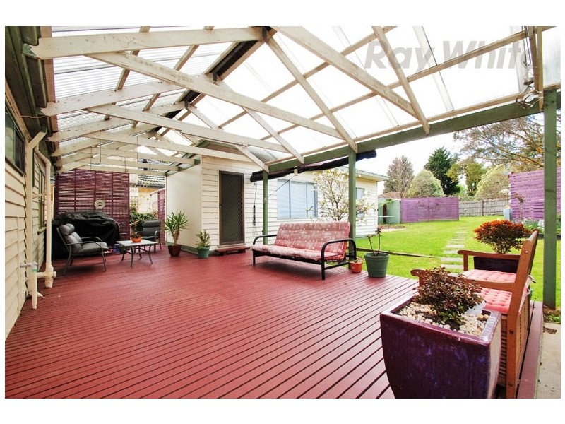 12 Kalinda Road, Croydon VIC 3136