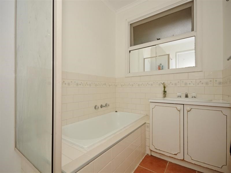 33 Mitchell Road, Lilydale VIC 3140