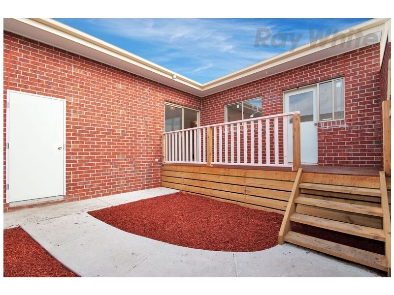 Unit 1, 19 Kimberley Drive, Chirnside Park VIC 3116
