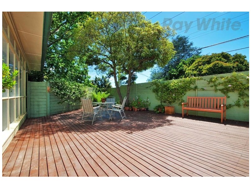 34 Knaith Road, Ringwood East VIC 3135