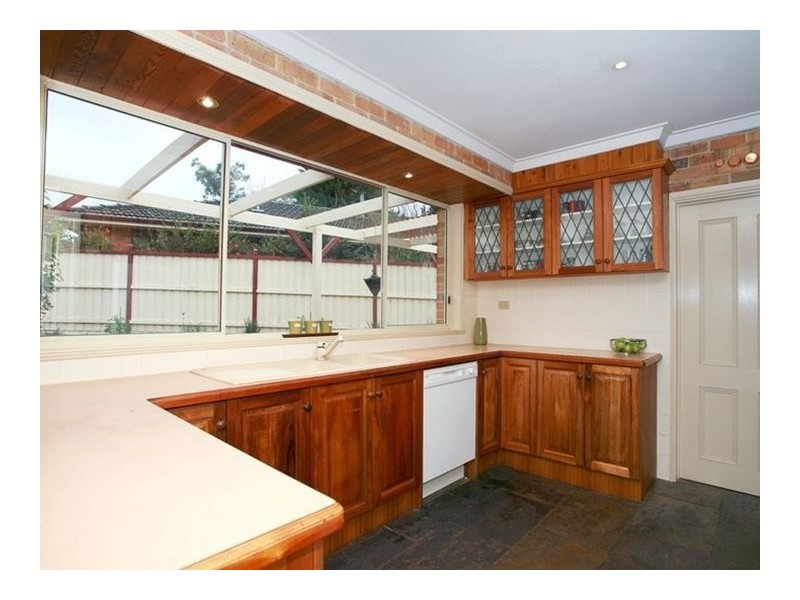 43 Settlers Hill Crescent, Croydon Hills VIC 3136