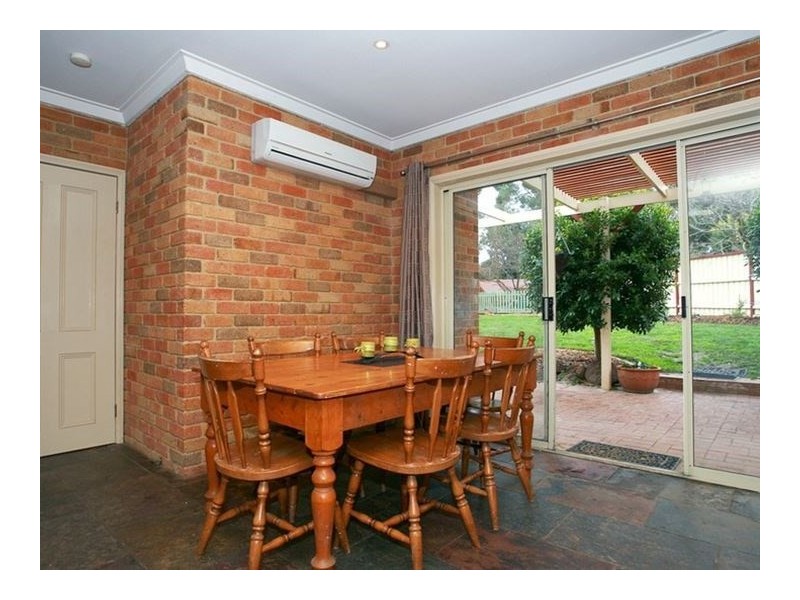 43 Settlers Hill Crescent, Croydon Hills VIC 3136