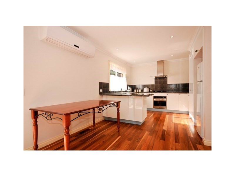 5 Monaro Court, Mooroolbark VIC 3138