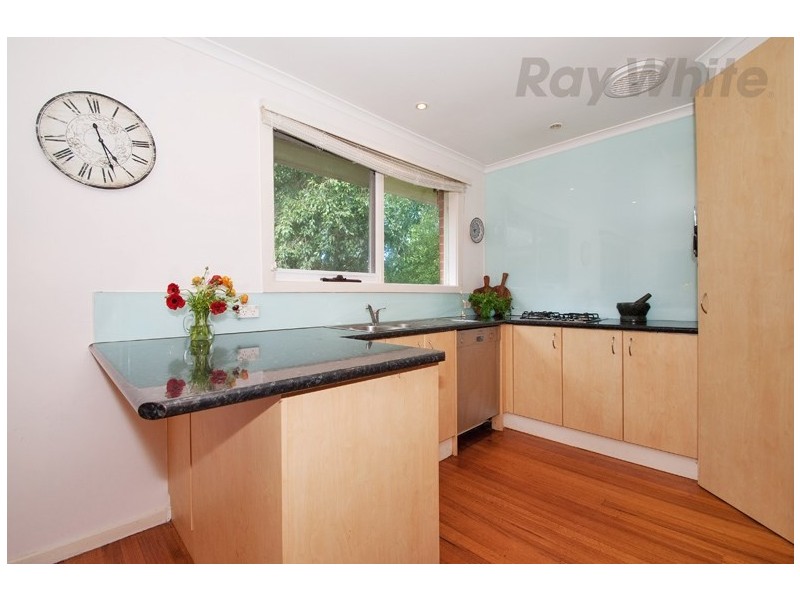 17 Valkyrie Crescent, Ringwood VIC 3134