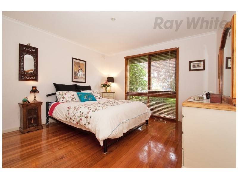 17 Valkyrie Crescent, Ringwood VIC 3134