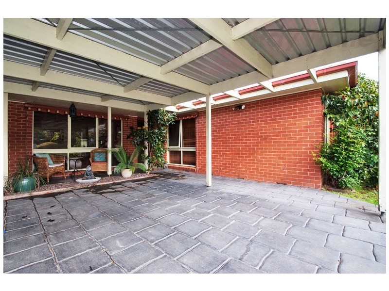 17 Valkyrie Crescent, Ringwood VIC 3134