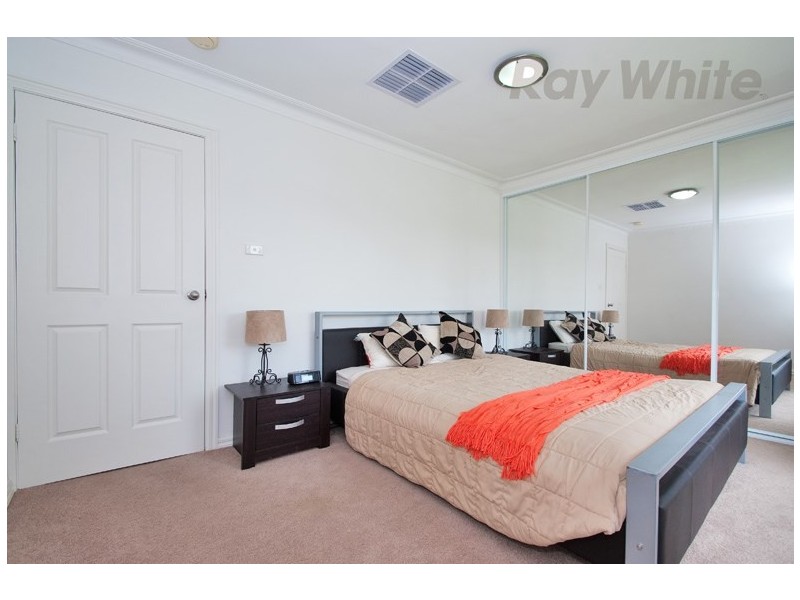 1/22 STREETON Road, Bayswater VIC 3153