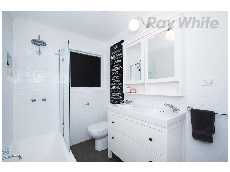 279 DORSET Road, Croydon VIC 3136