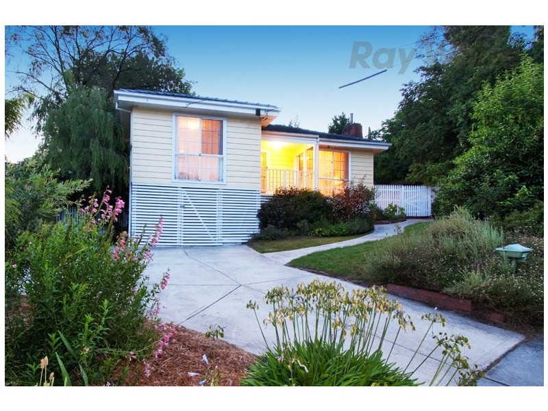 6 ROSE Court, Croydon VIC 3136