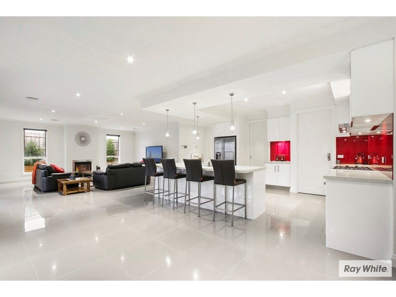 4 GIDGEE Court, Wantirna South VIC 3152