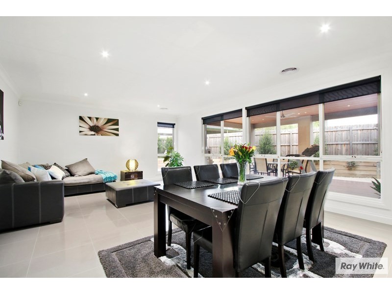 4 GIDGEE Court, Wantirna South VIC 3152