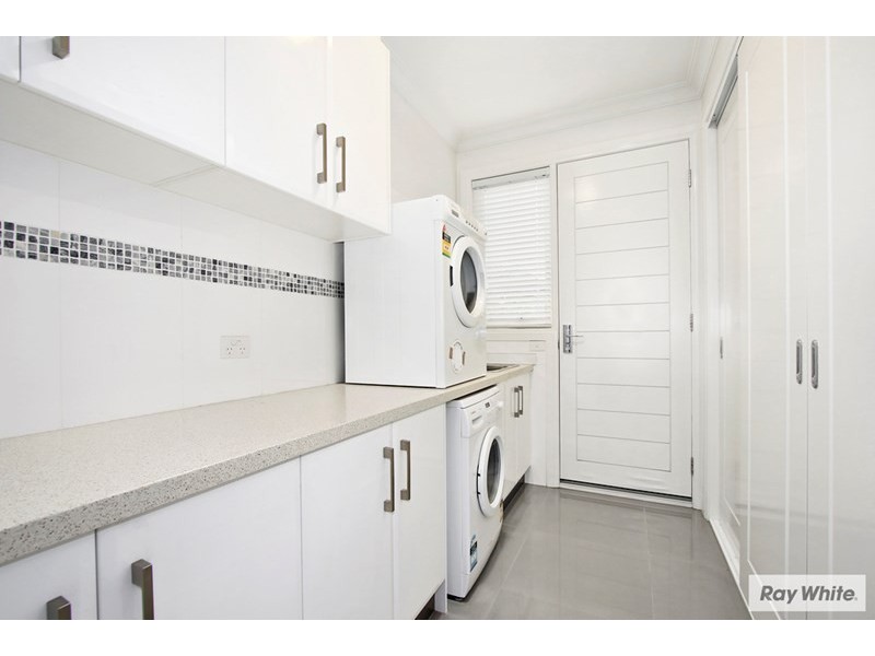 4 GIDGEE Court, Wantirna South VIC 3152