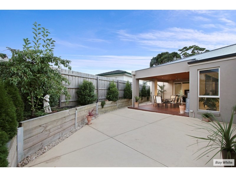 4 GIDGEE Court, Wantirna South VIC 3152