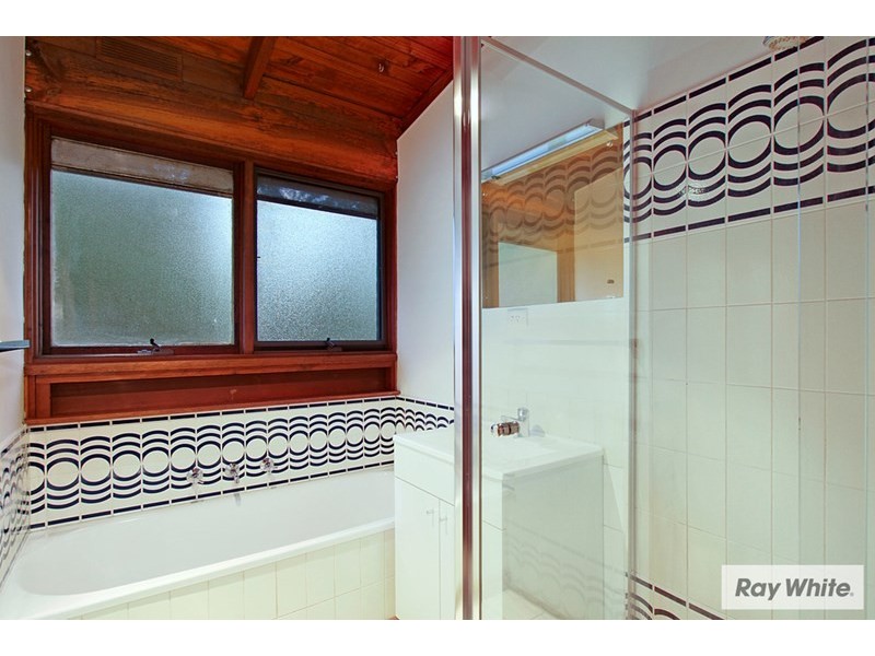 4 ATUNGA Court, Heathmont VIC 3135