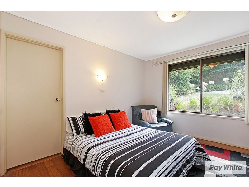 63 MONTANA Parade, Croydon VIC 3136