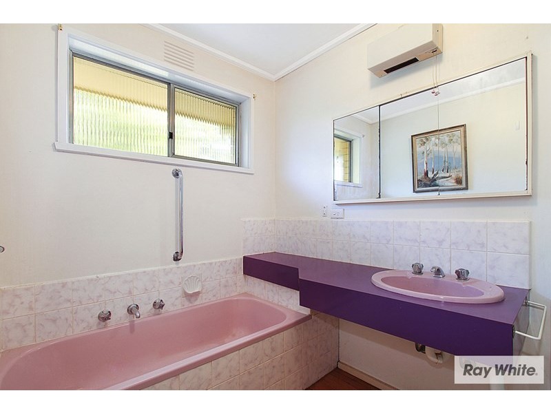 63 MONTANA Parade, Croydon VIC 3136