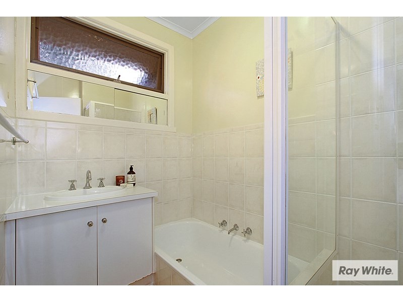 20 SWINBURNE Avenue, Mooroolbark VIC 3138