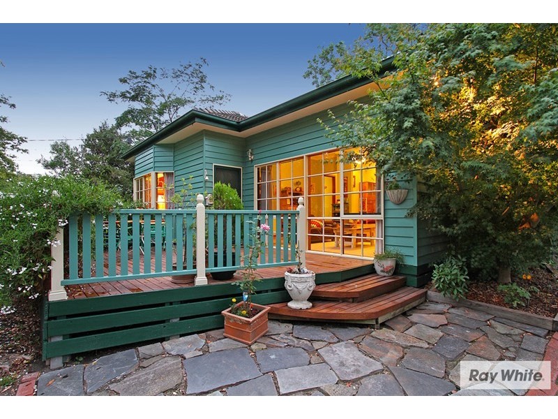 47 WARRIEN Road, Croydon North VIC 3136