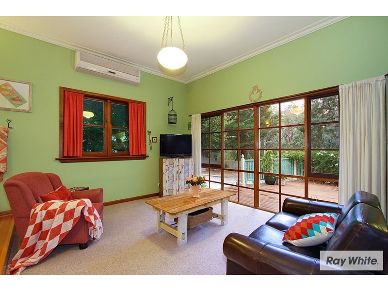 47 WARRIEN Road, Croydon North VIC 3136