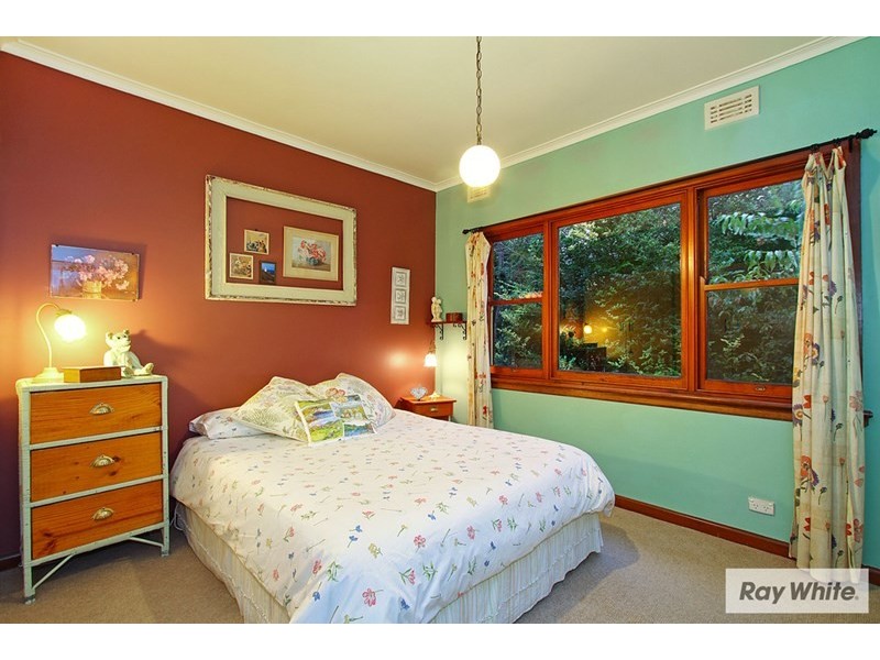 47 WARRIEN Road, Croydon North VIC 3136