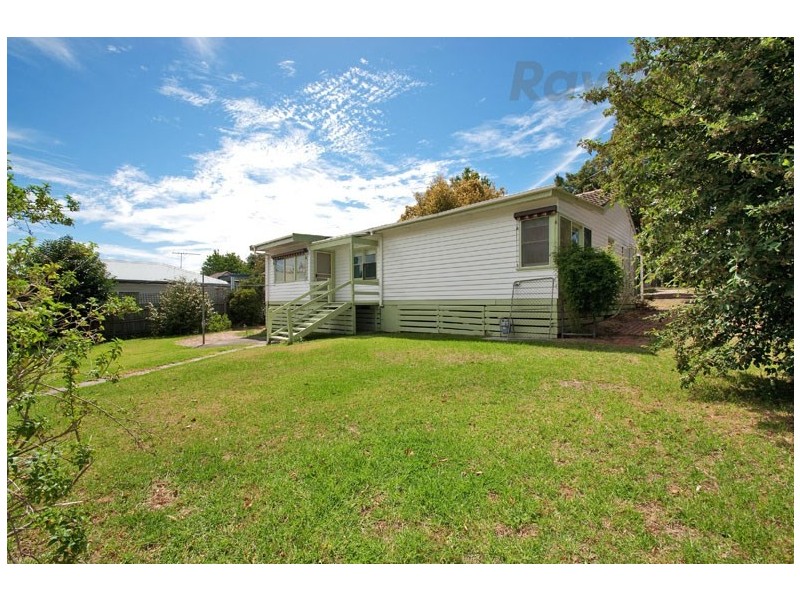 36 Highton Crescent, Ringwood East VIC 3135