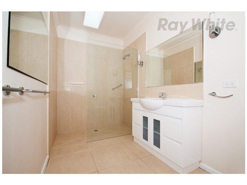 36 Highton Crescent, Ringwood East VIC 3135