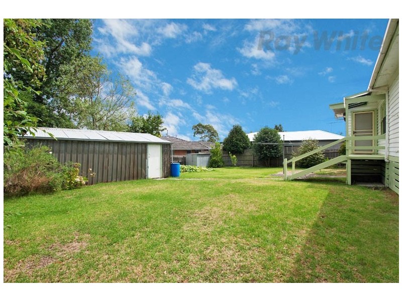 36 Highton Crescent, Ringwood East VIC 3135