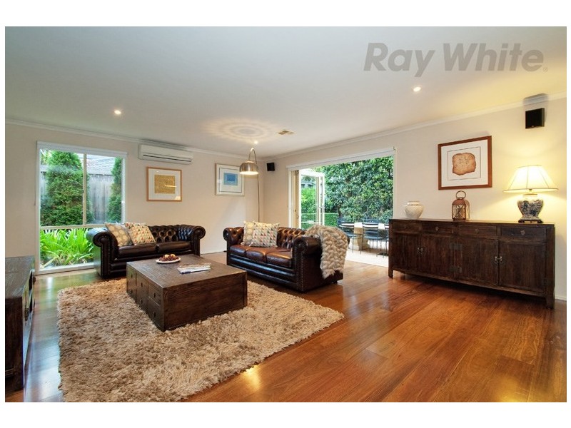 16 GLENPARK Drive, Wonga Park VIC 3115