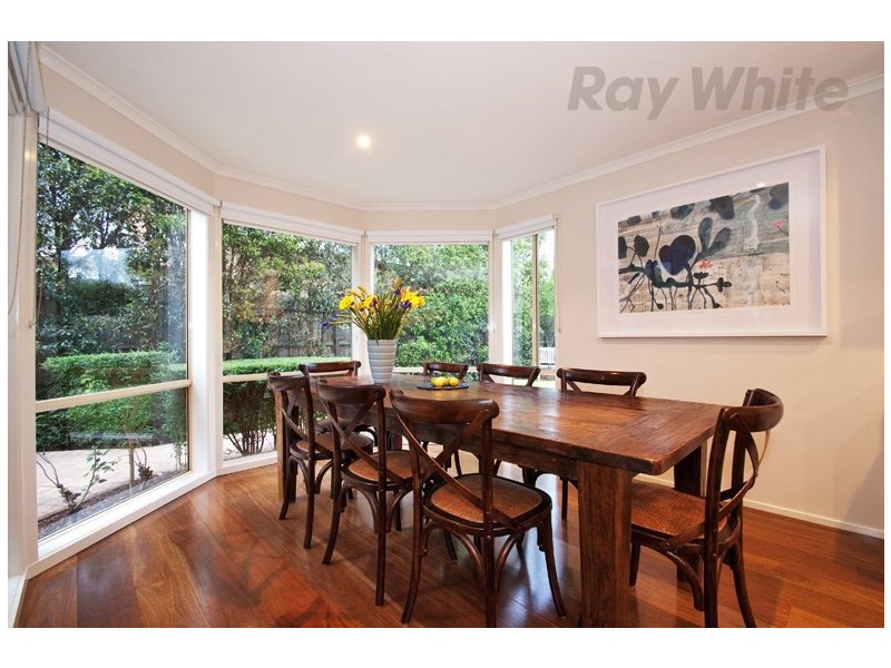 16 GLENPARK Drive, Wonga Park VIC 3115