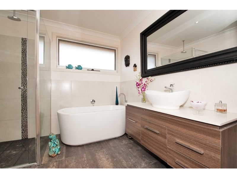 17 Valkyrie Crescent, Ringwood VIC 3134