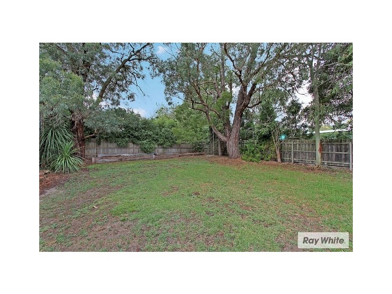 28 AINSLIE PARK Avenue, Croydon VIC 3136