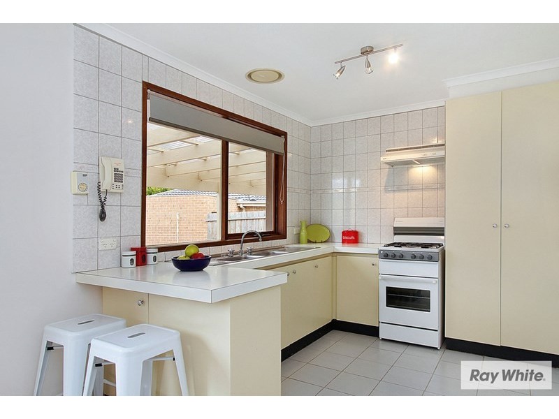 1 CAROLE Avenue, Chirnside Park VIC 3116