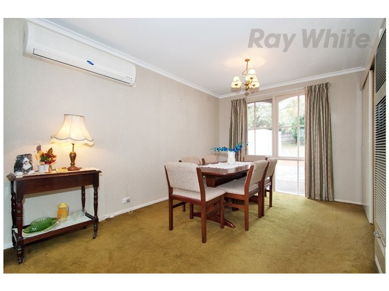 45 Winyard Drive, Mooroolbark VIC 3138