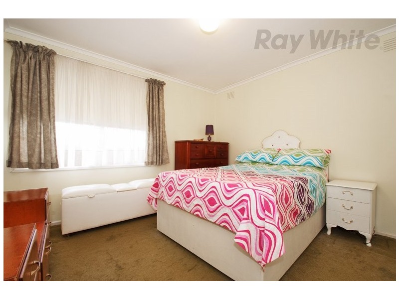 45 Winyard Drive, Mooroolbark VIC 3138