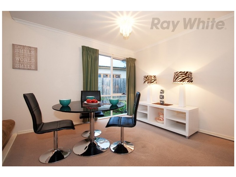 Unit 2, 5 BEAUFORT Road, Croydon VIC 3136